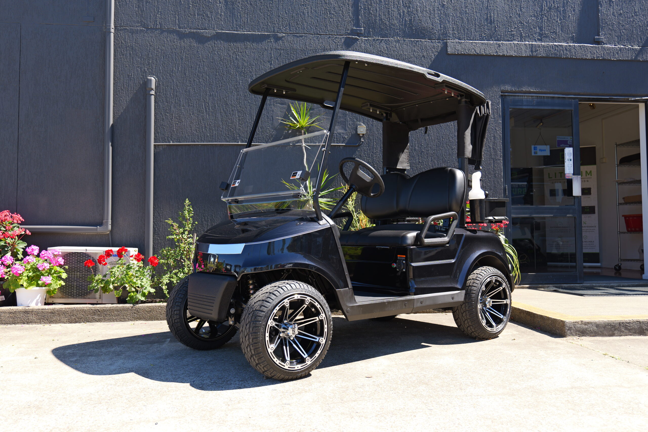 electric golf carts australia lifestyle quiet cruising